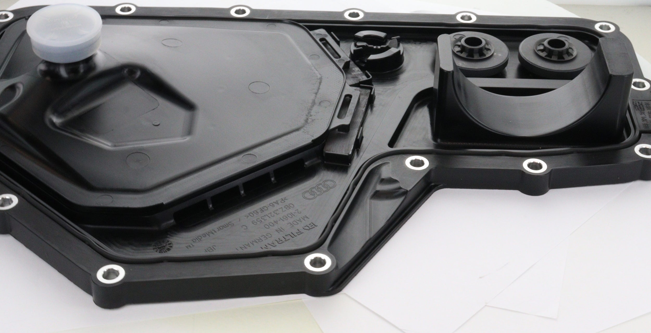 Audi R8 Transmission Oil Pan W/Gasket 0BZ321359C 0BZ321359B
