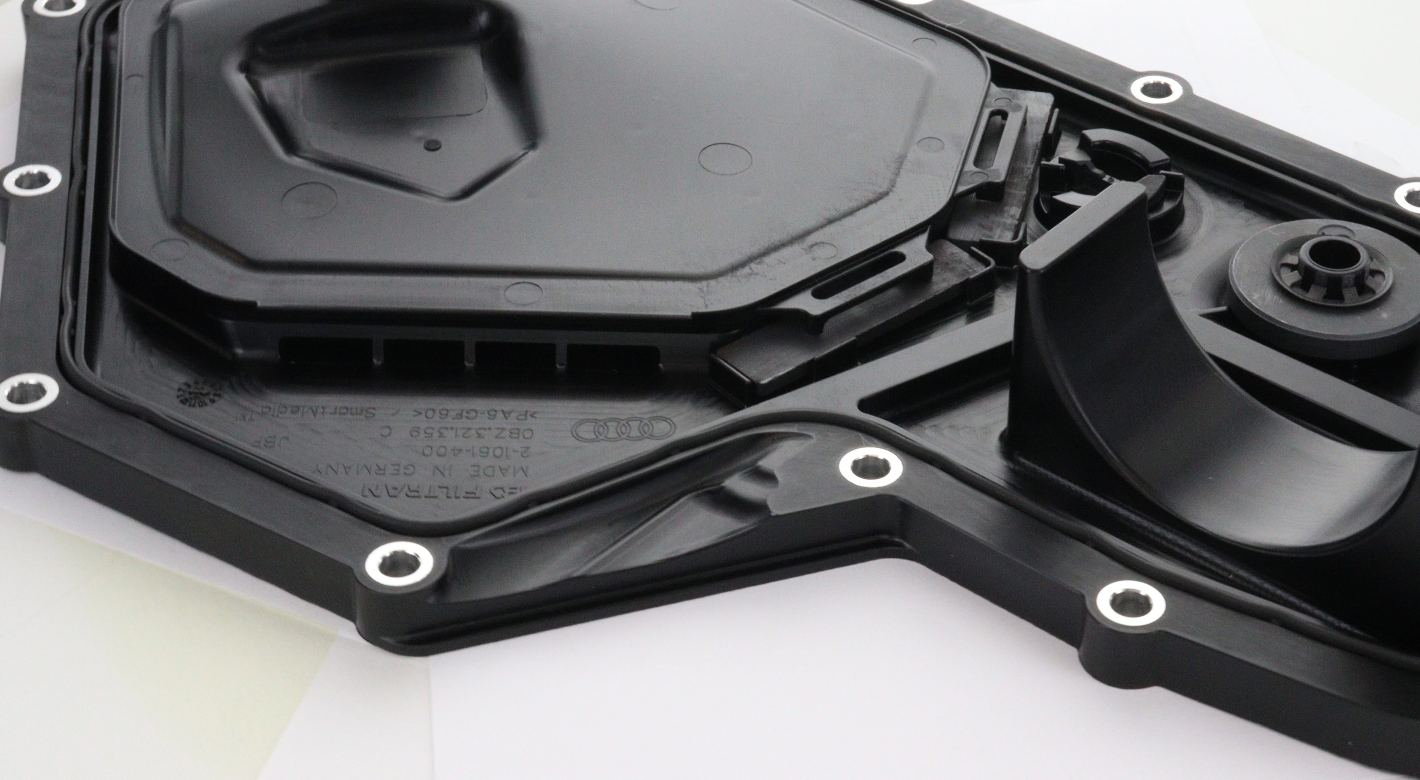 Audi R8 Transmission Oil Pan W/Gasket 0BZ321359C 0BZ321359B