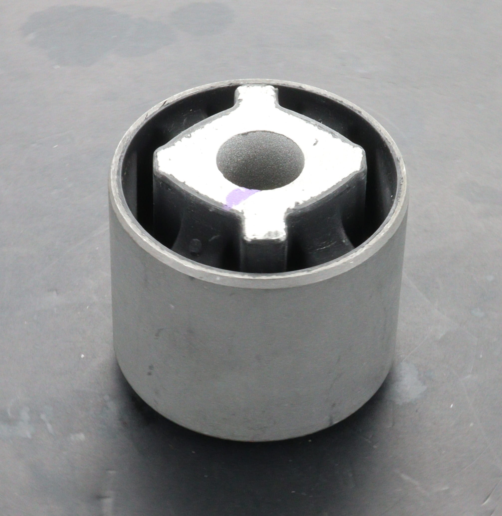 Ferrari F1 DCT 7DCL750 Transmission mount 266362
