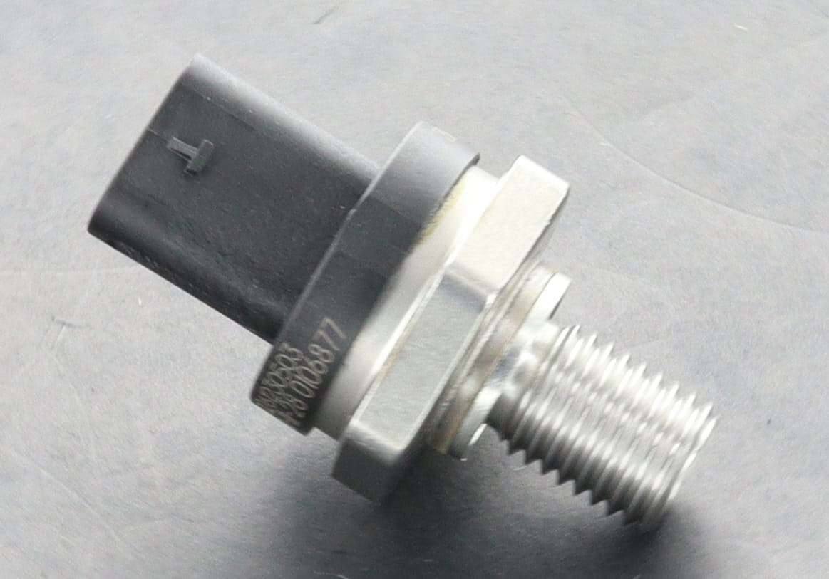 Dual clutch pressure sensor. 7DCT300 - 28008486556