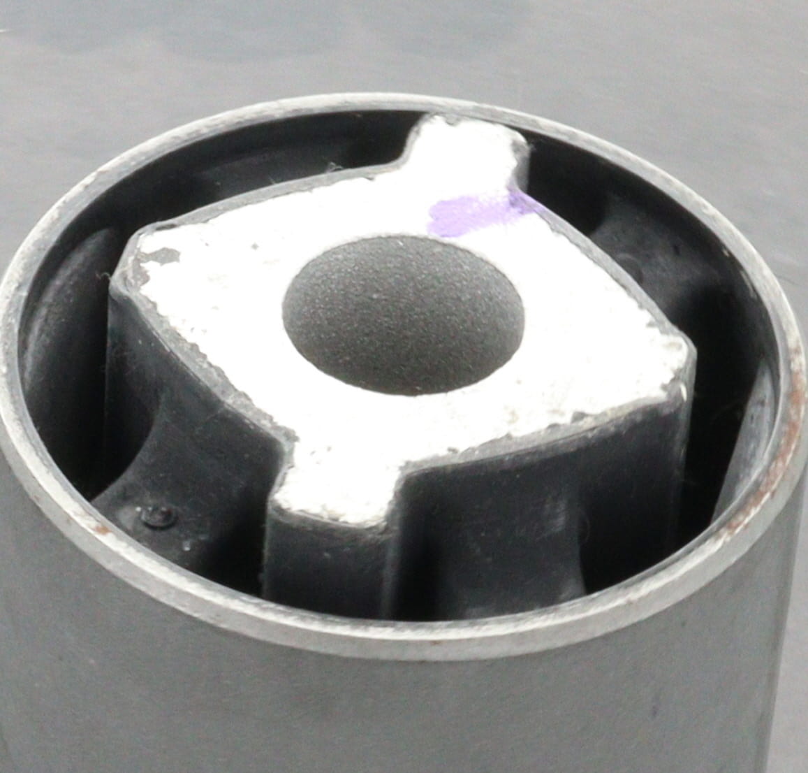 Ferrari F1 DCT 7DCL750 Transmission mount 266364