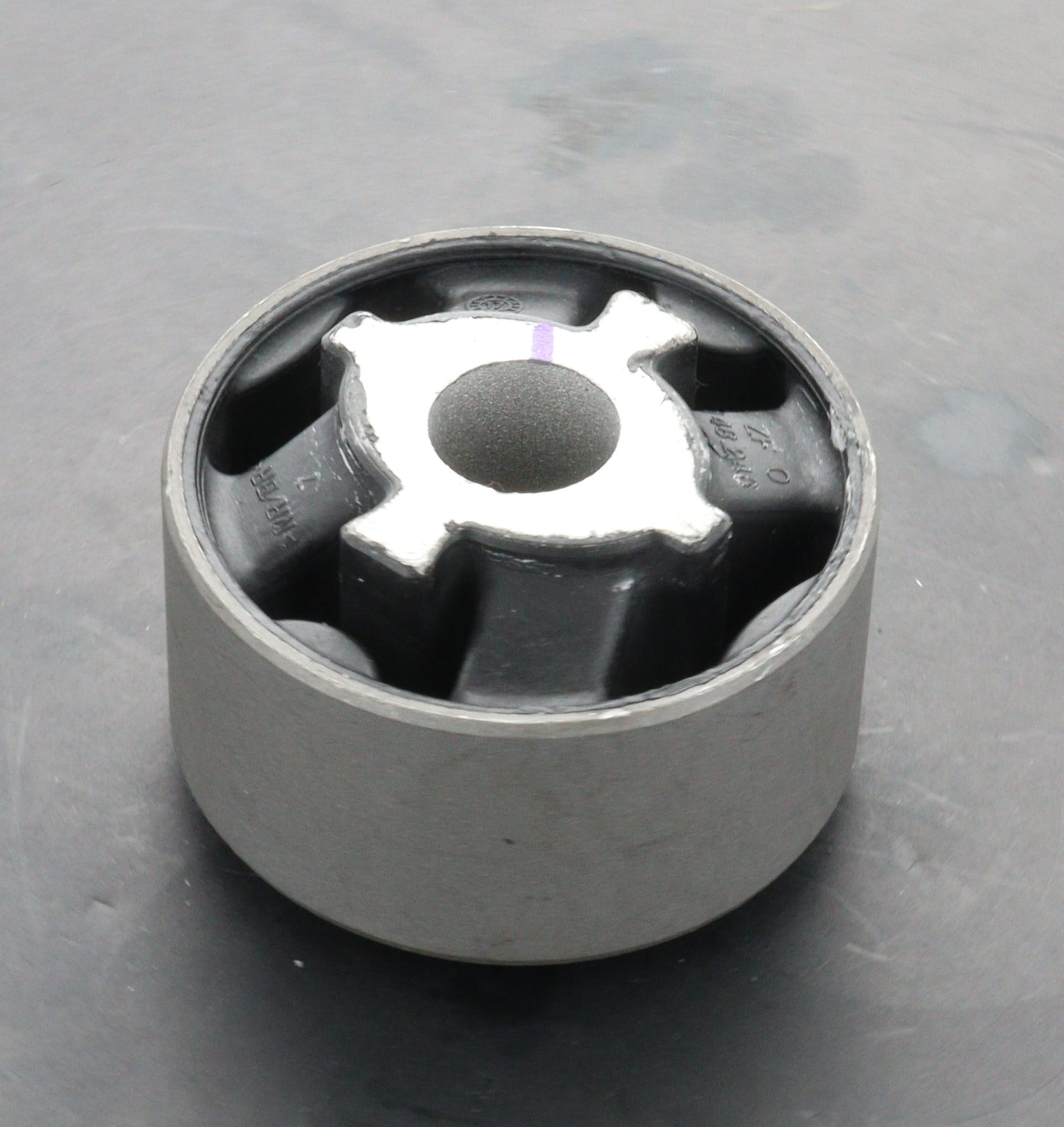 Ferrari F1 DCT Transmission mount 320314
