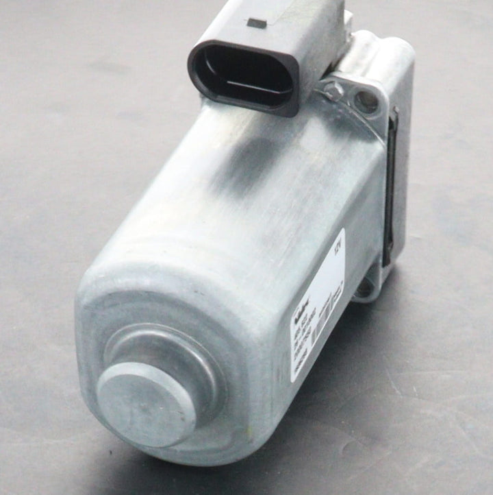 Lamborghini E-Gear ISR Motor For Hydraulic Pump 470398199 New 470398199
470398162
0CE301247A
0CE301247