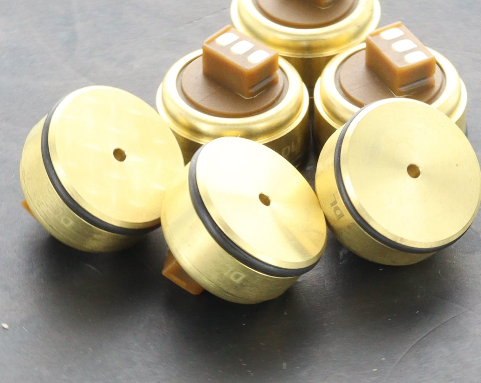 Porsche Macan 95B PDK TCU pressure sensor 9A7300040