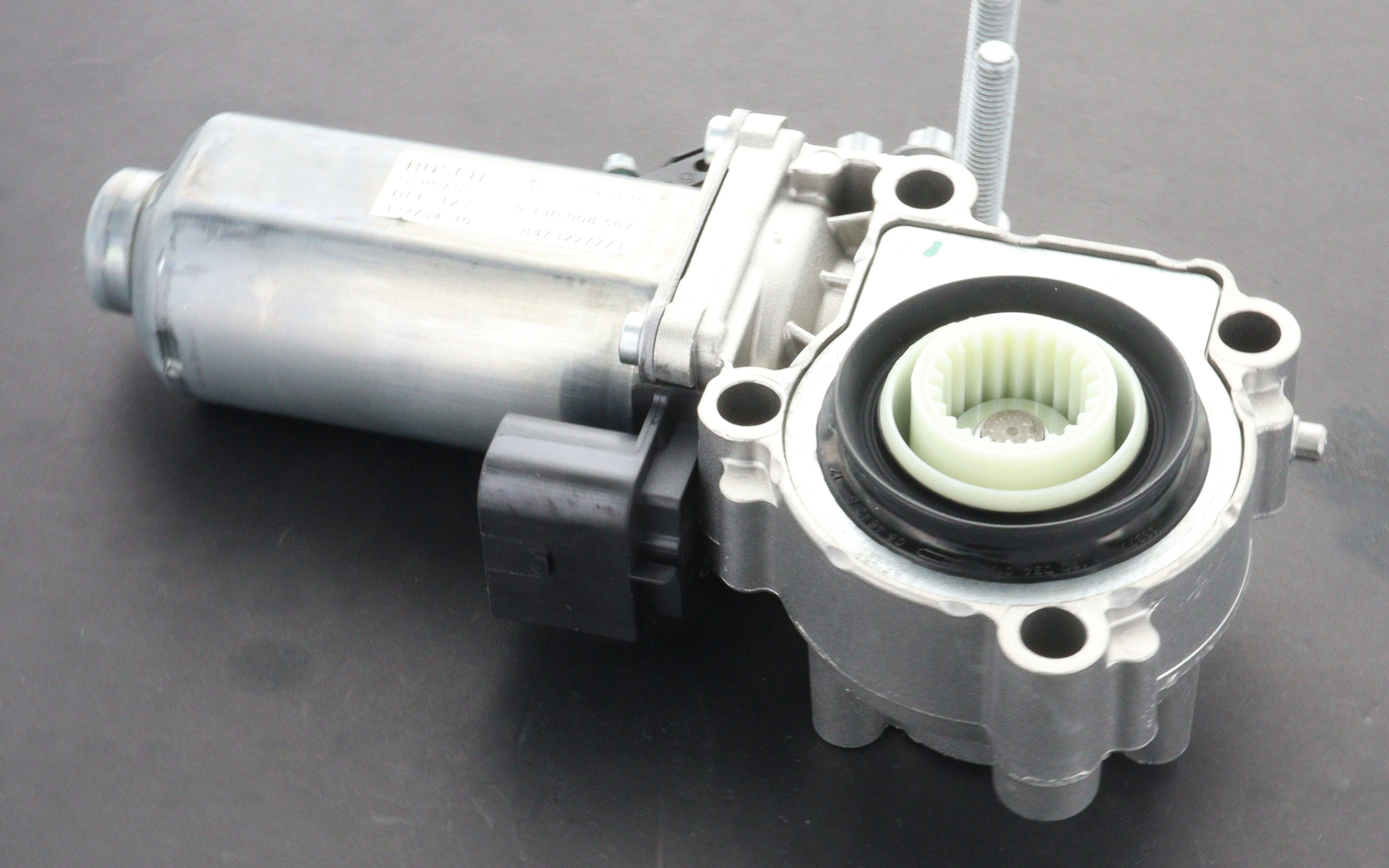 BMW 27107568267 Set Positioning Motor