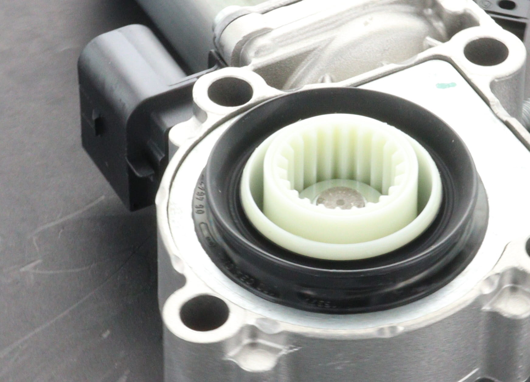 BMW 27107568267 Set Positioning Motor