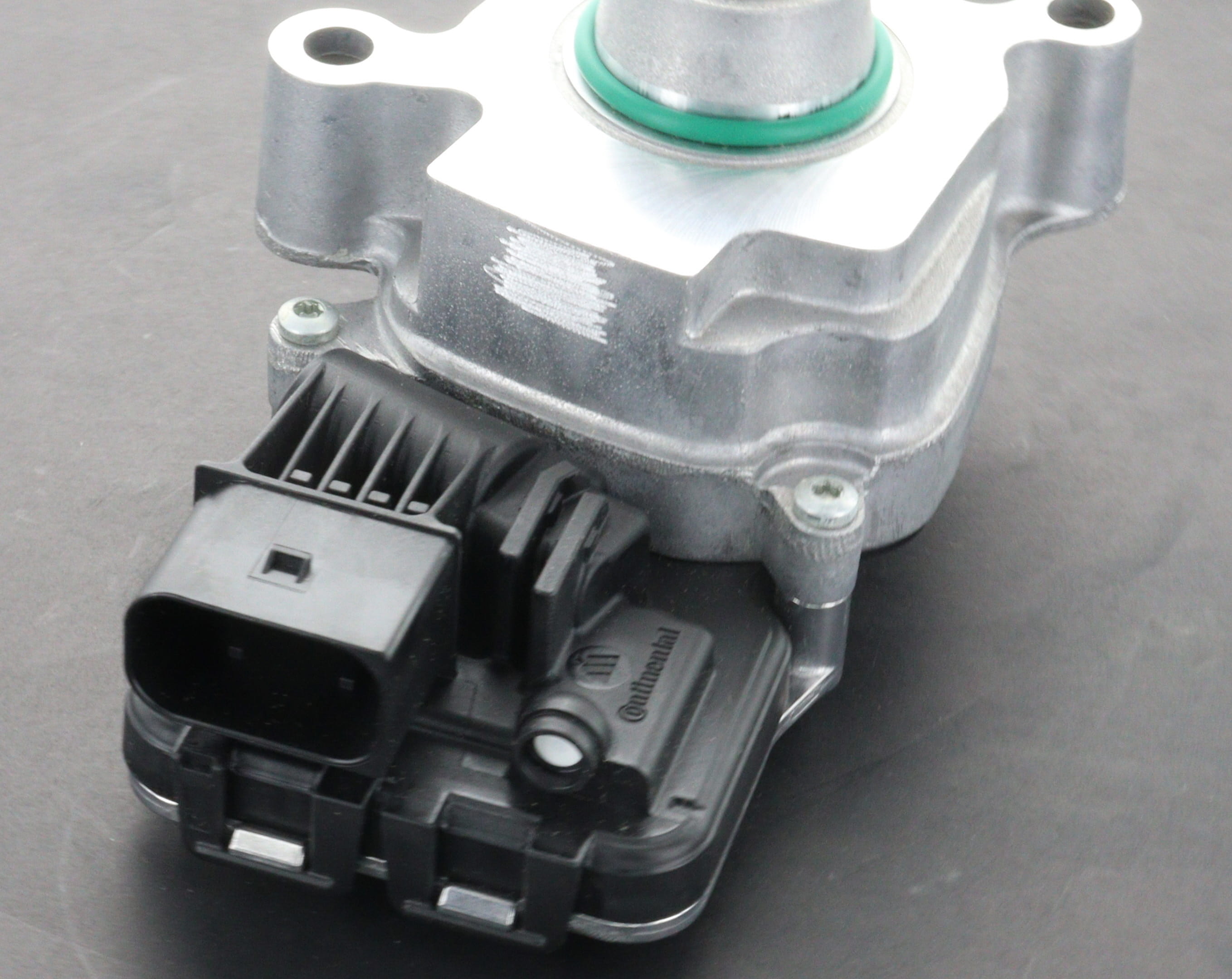 BMW Transfer Case Motor longitudinal torque module 27608643153 27607542211  27607601812 27607607607 27607609192 27607610583 27607617504 27607619182  27607619778 27607622019 27607629183 27607633945 27607636181
