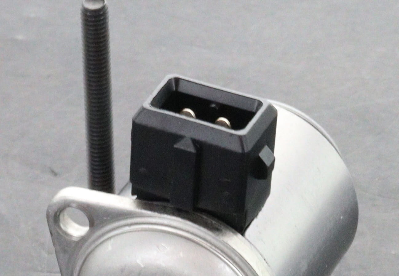 6G43-3200-AC
AG43-3200-BB
4G43-3K215-AB
4G43-3F826-AC
6G43-3F826-AB