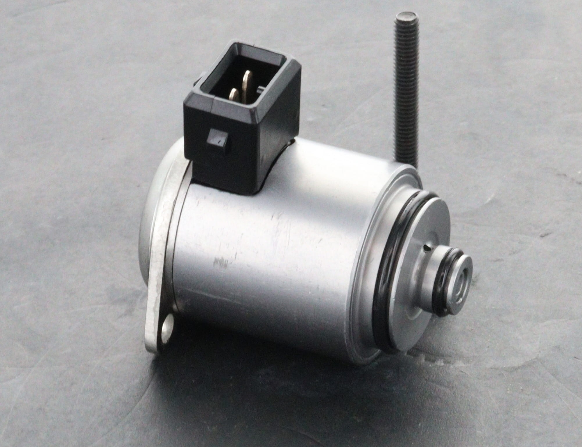 6G43-3200-AC
AG43-3200-BB
4G43-3K215-AB
4G43-3F826-AC
6G43-3F826-AB