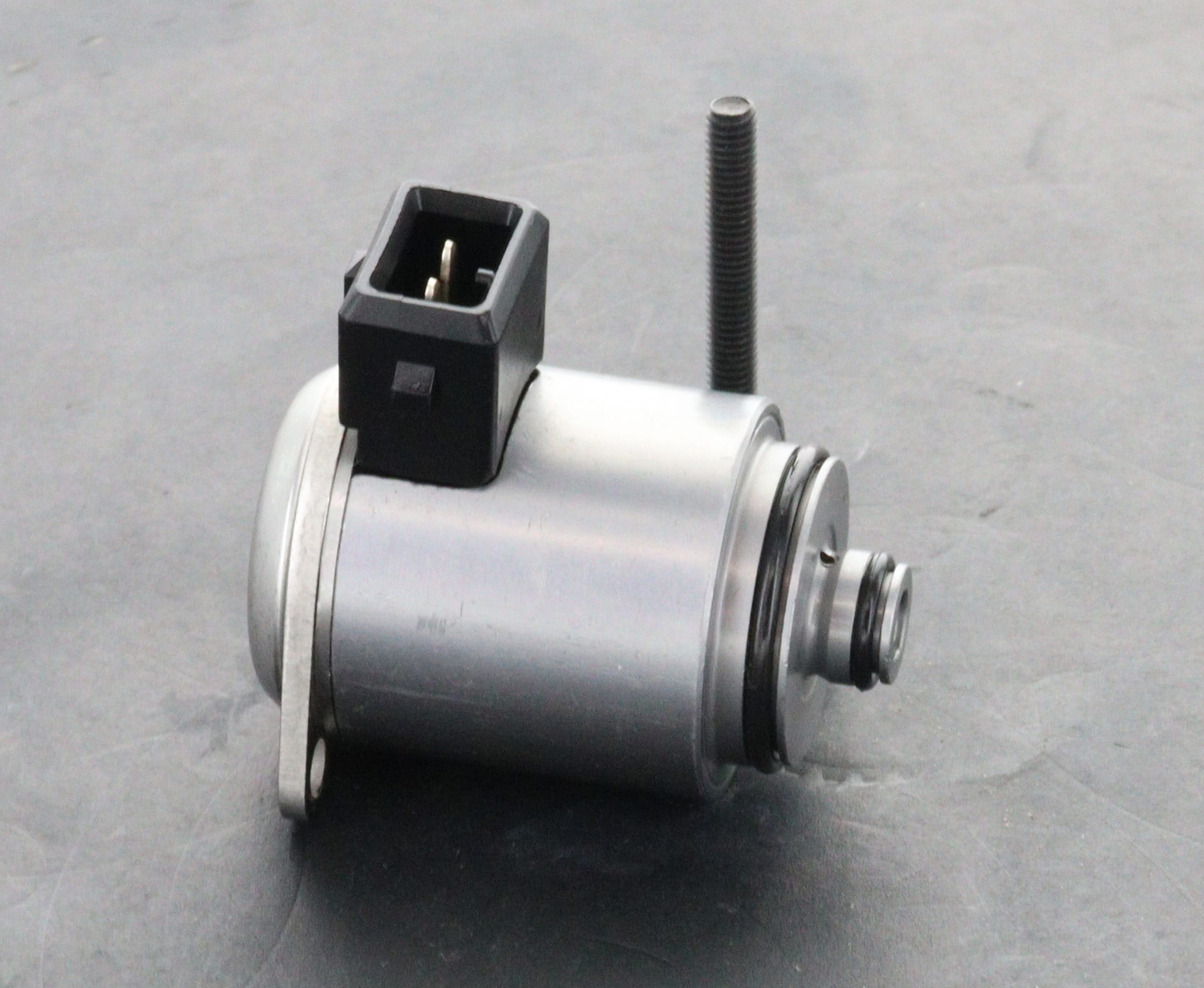 6G43-3200-AC
AG43-3200-BB
4G43-3K215-AB
4G43-3F826-AC
6G43-3F826-AB