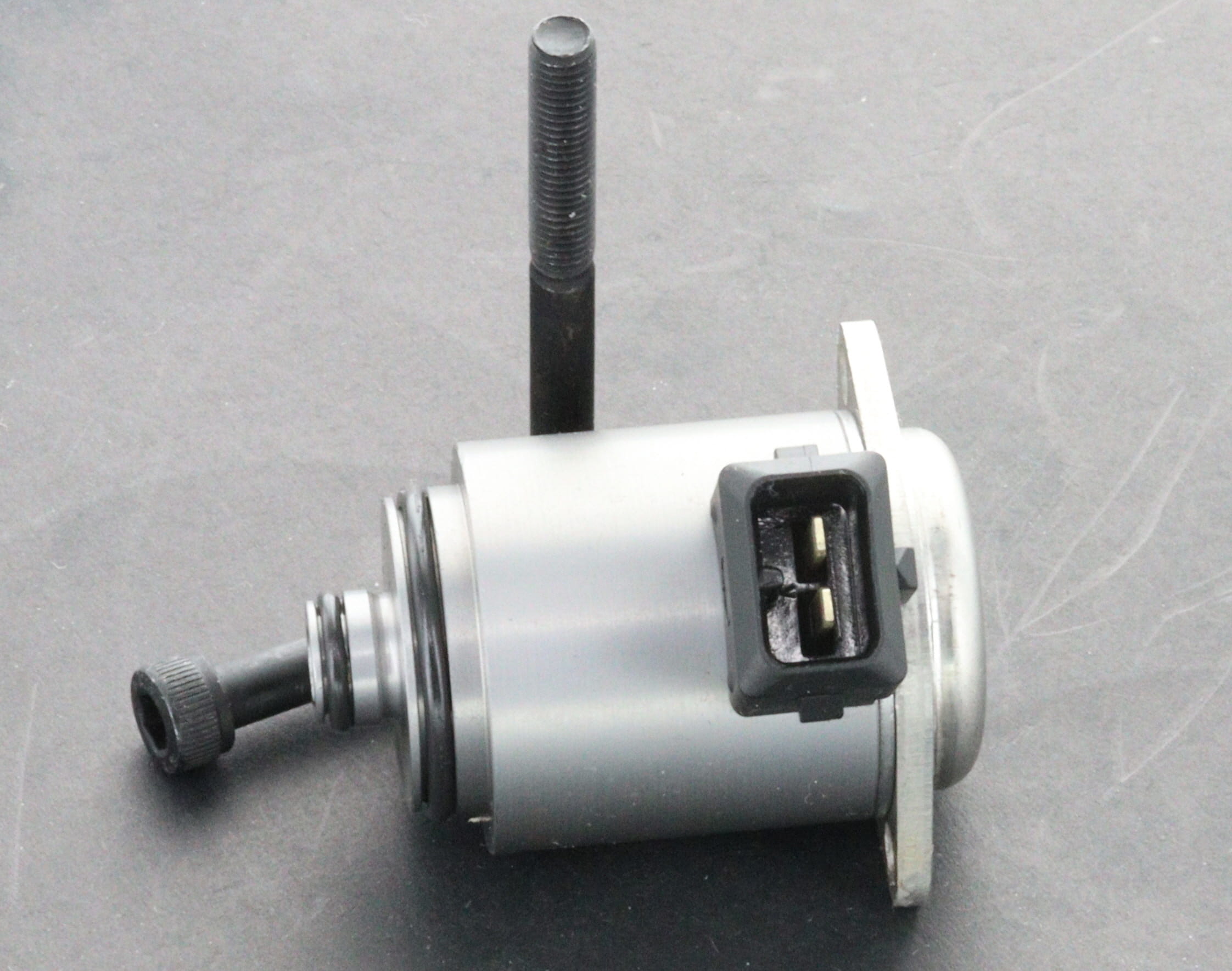 Mercedes SPS Solenoid Valve 2214600084 221-460-00-84 Steering rack