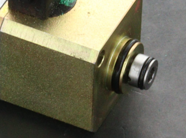 BMW Servotronic Control Solenoid Valve 32411134770