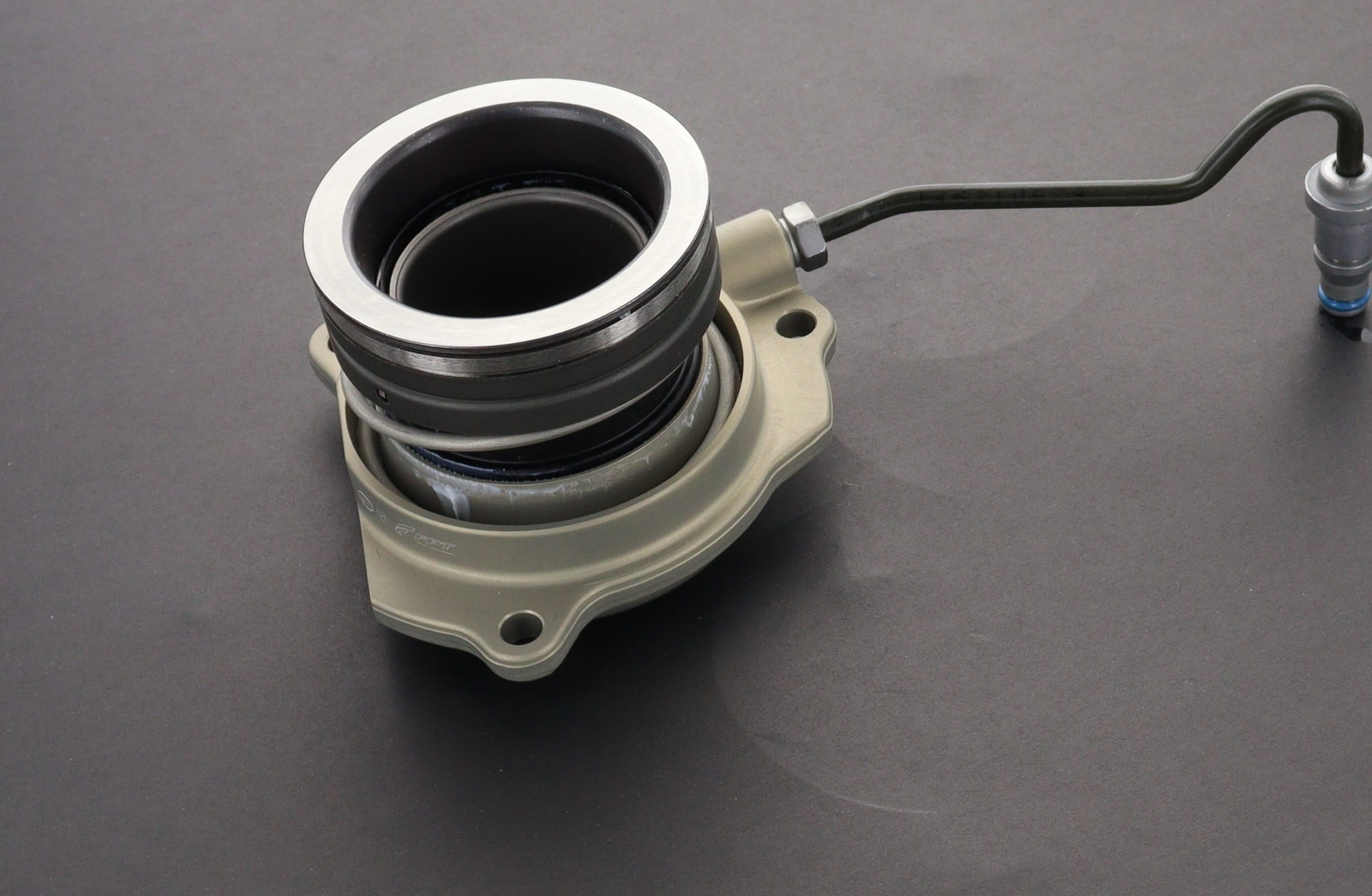 68503943AA 68211411AA, 68211411AA; 68319874AA; 68366079AA Dodge Dart Clutch Slave DDCT 68711725AA Fiat 500L 6-spd c635 euro twin clutch. 6-spd c635 dual dry clutch auto tran. 1.4l i4 16v multiair turbo Clutch Release Bearing, Actuator Alfa Romeo 55253338 55230619 55236832 55257198 K1 Clutch Release bearing thrust 4C