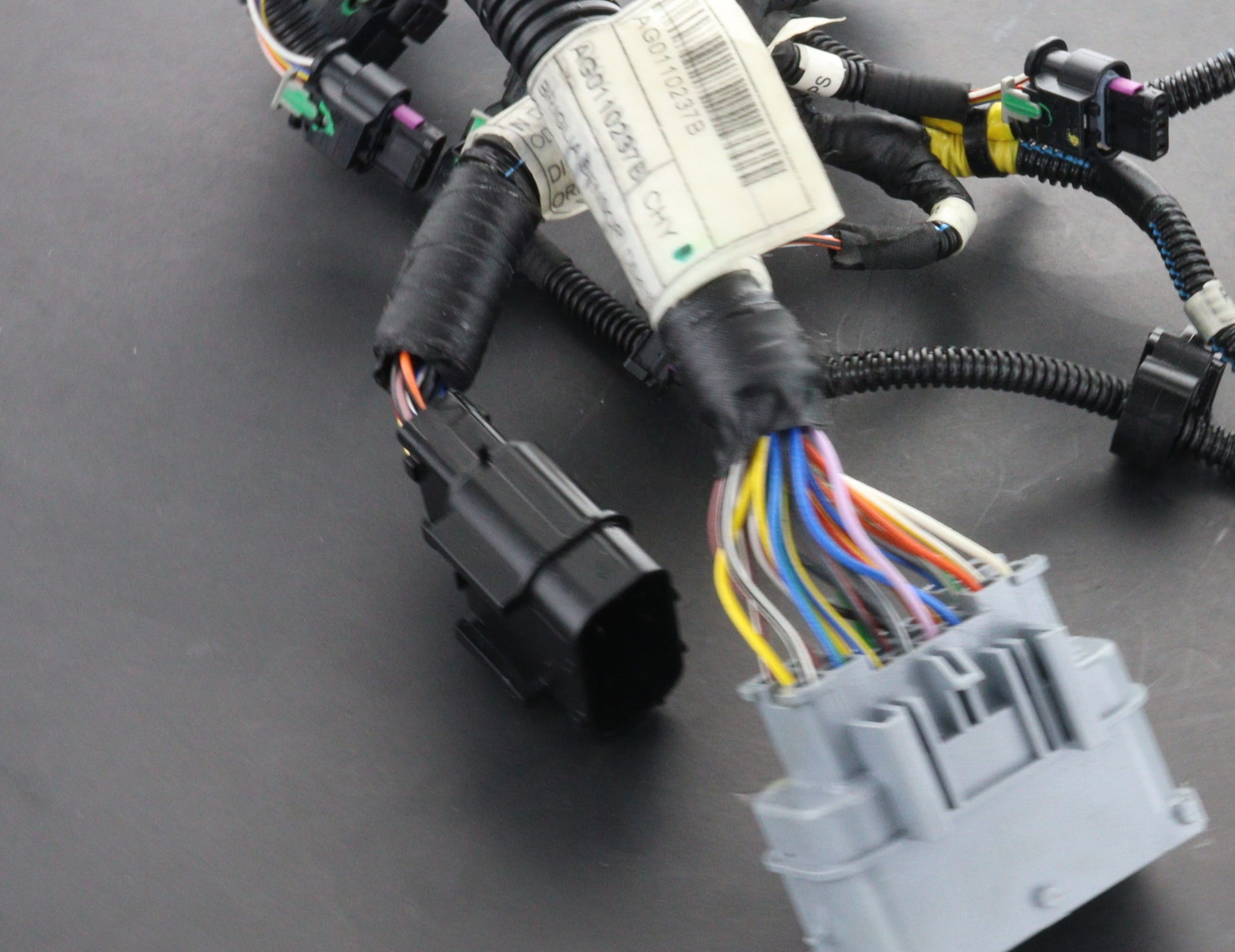 Dodge Dart DDCT Shift Actuator harness 68240543AA