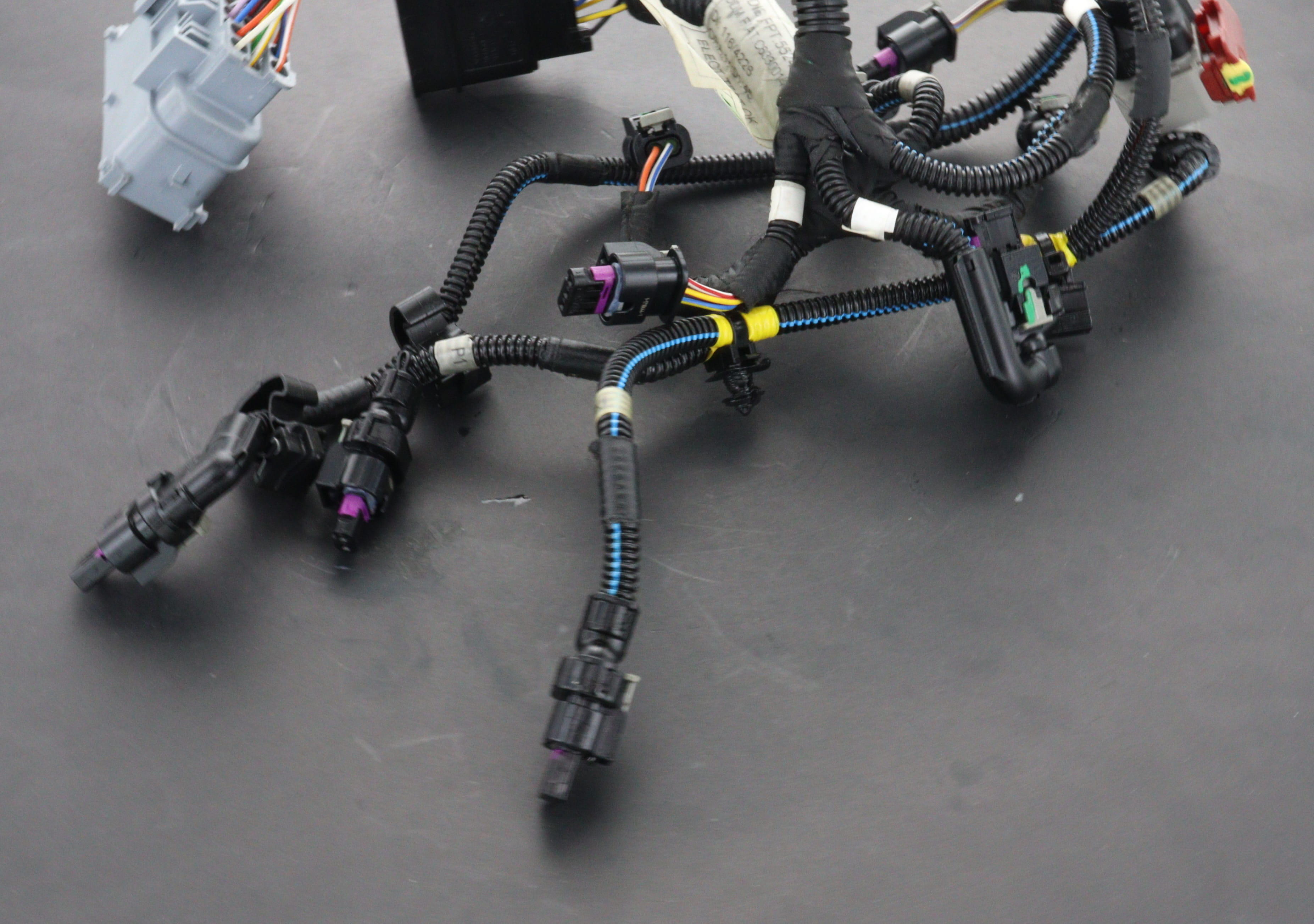 Dodge Dart DDCT Shift Actuator harness 68240543AA