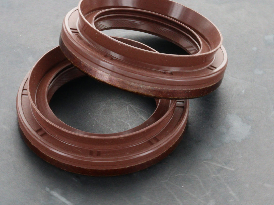 Tesla LDU / SDU Drive Shaft output Seal 17292-0Z010