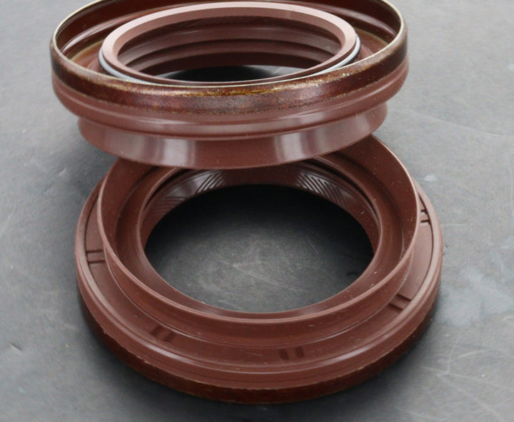 Tesla LDU / SDU Drive Shaft output Seal 17292-0Z010