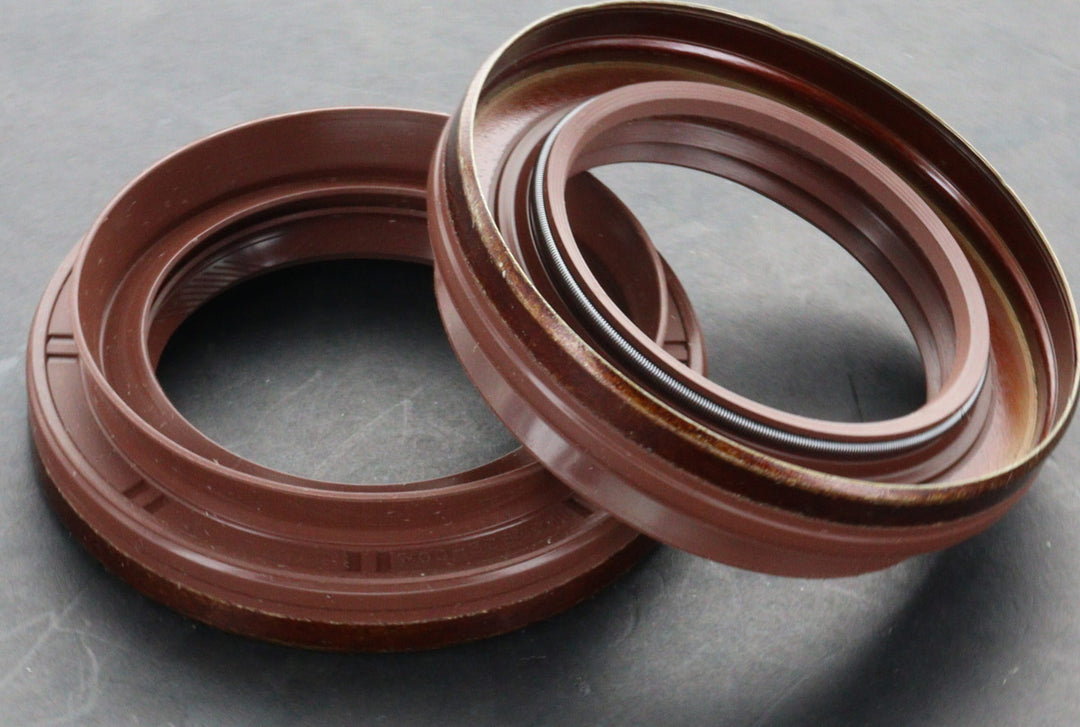 Tesla LDU / SDU Drive Shaft output Seal 17292-0Z010