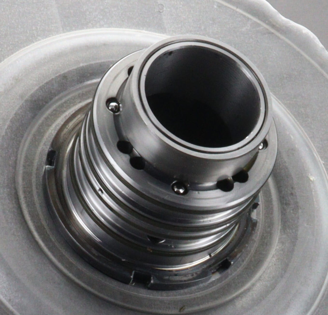 PDK Clutch 9G111605305
9G111605300