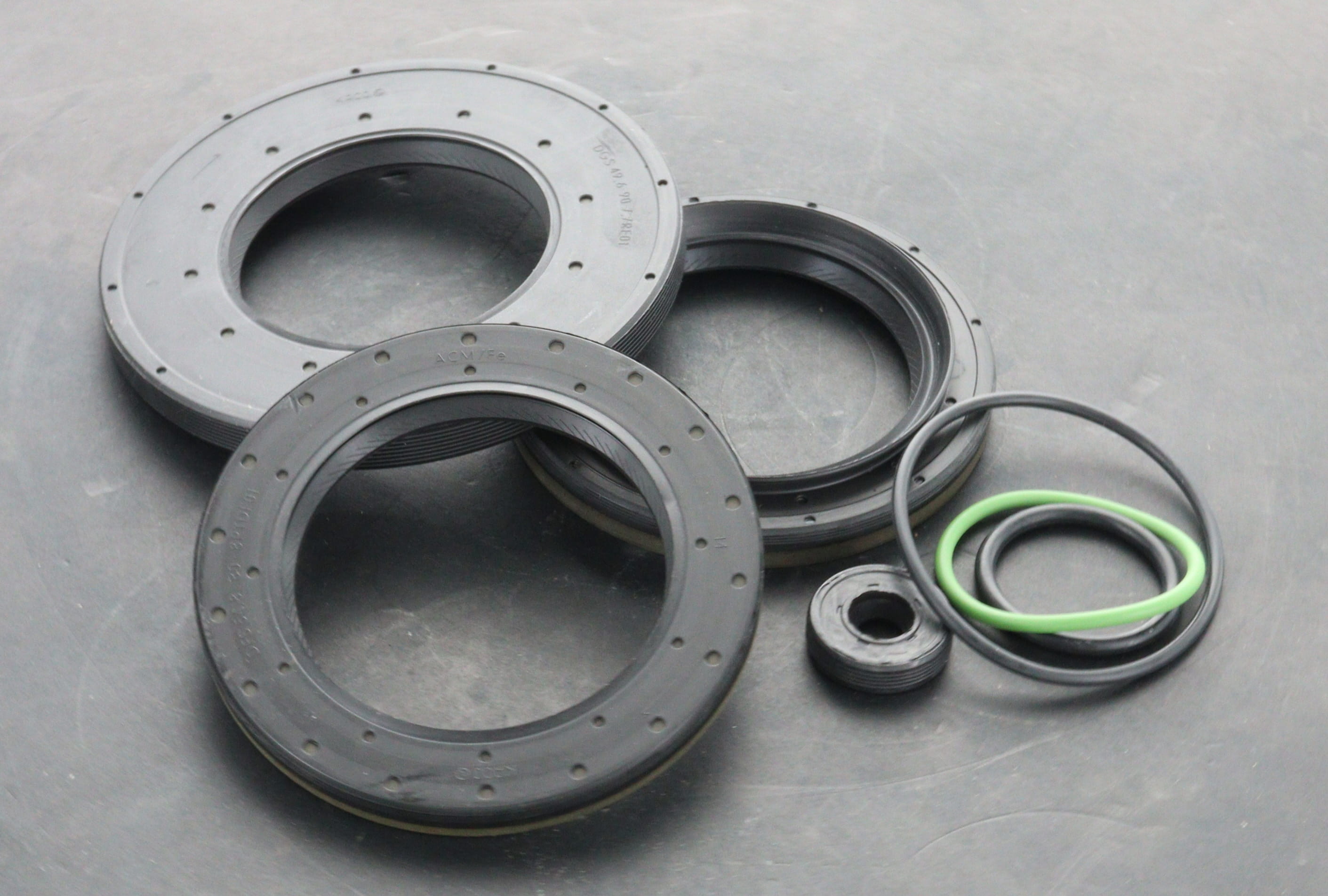 BMW Transfer Case rebuild kit 27108465870