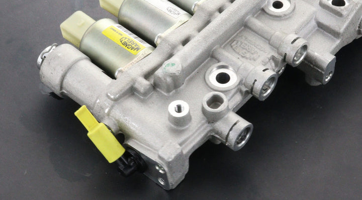 Aston Martin Vantage Sportshift ASM Valve Block BG33-5F498-AA BG335F498AA