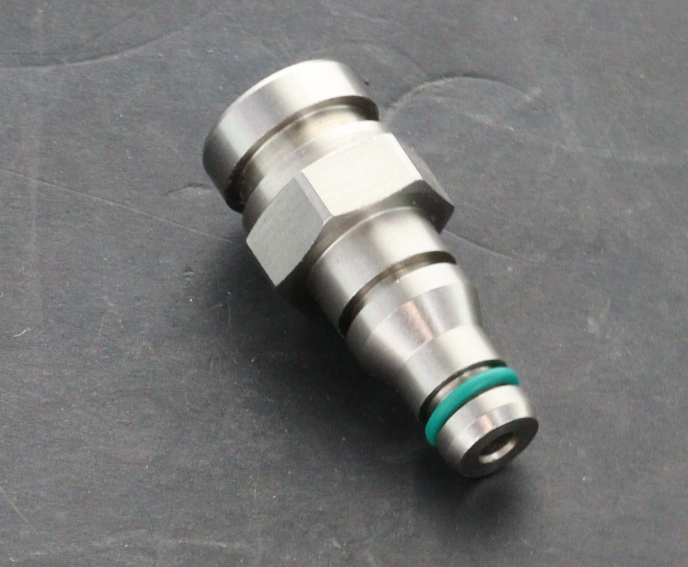 BMW clutch hose fitting M10x1.0 Female thread