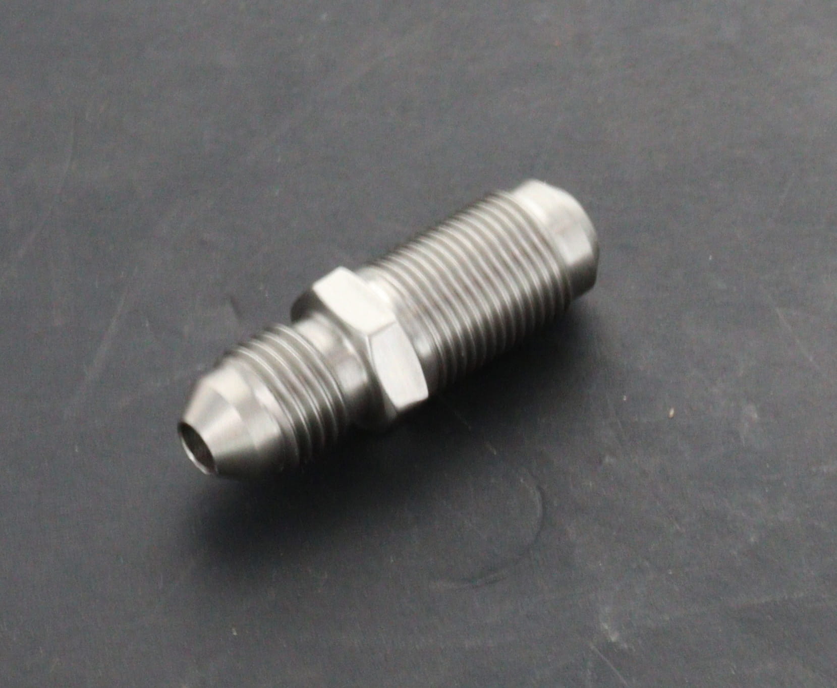 Brake Hose Adaptor M12 x 1.00 – No.4 JIC