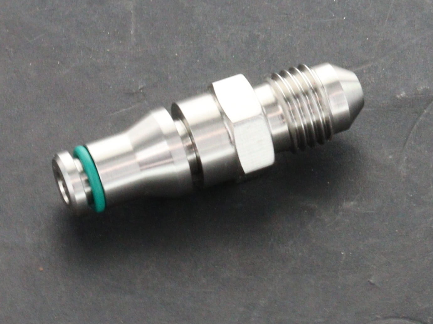 BMW clutch hose fitting AN4 Adaptor