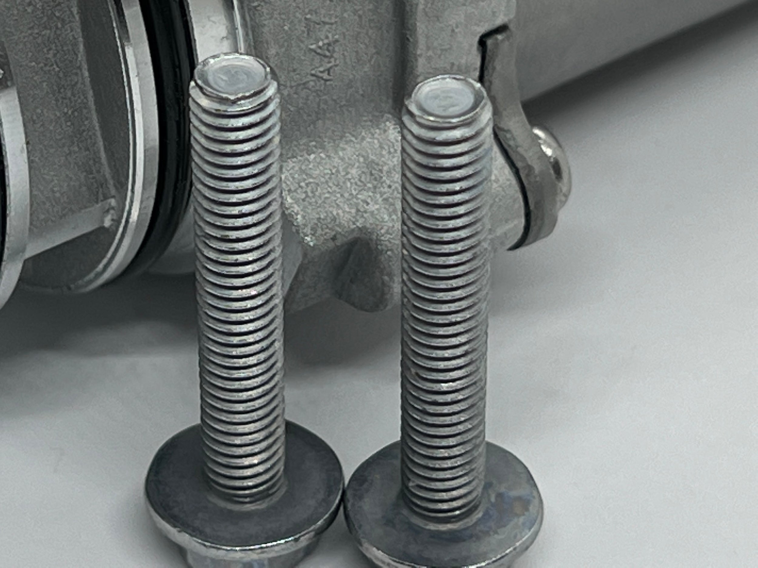 LR093768