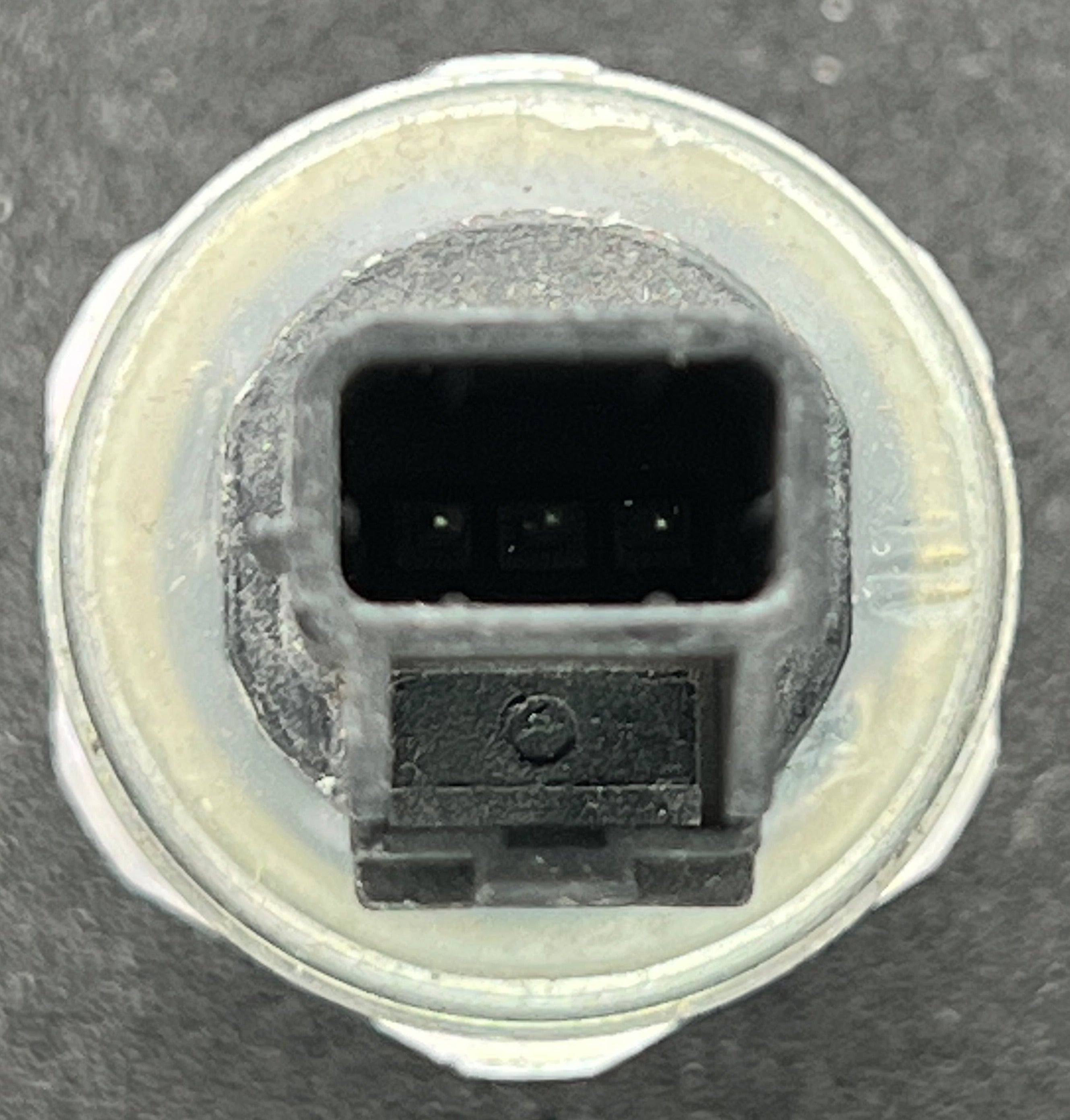 Porsche PDK 7DT-45  transmission pressure sensor 9G 130 738 506