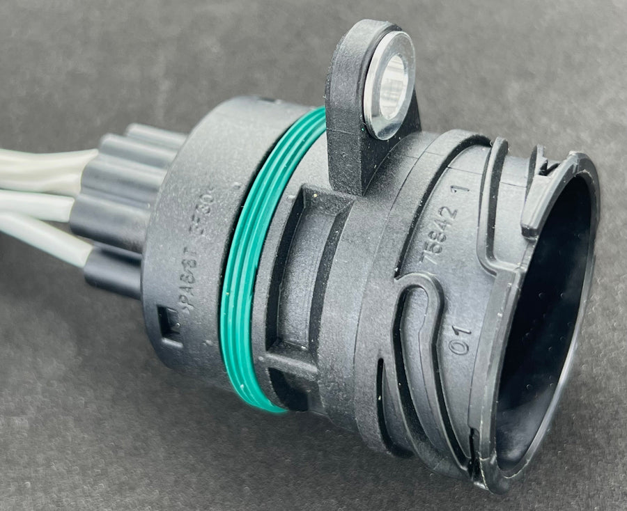 BMW DCT Wiring Harness Seal - 28607849555 28607849555
28 60 7 849 555 7849555 o-ring oring E82 E88 F87 M2 F87 M2 LCI E90 E90 LCI E92 E92 LCI E93 E93 LCI F80 M3 F80 LCI M3 F82 M4 F82 LCI M4 F83 M4 convertible F83 LCI M4 Convertible F10 F06 GC F06 GC LCI F12 F12 LCI F13 F13 LCI Z4 (E89) M2 CS Racing BMW Upgraded DCT Wiring Harness Seal - 28607849555