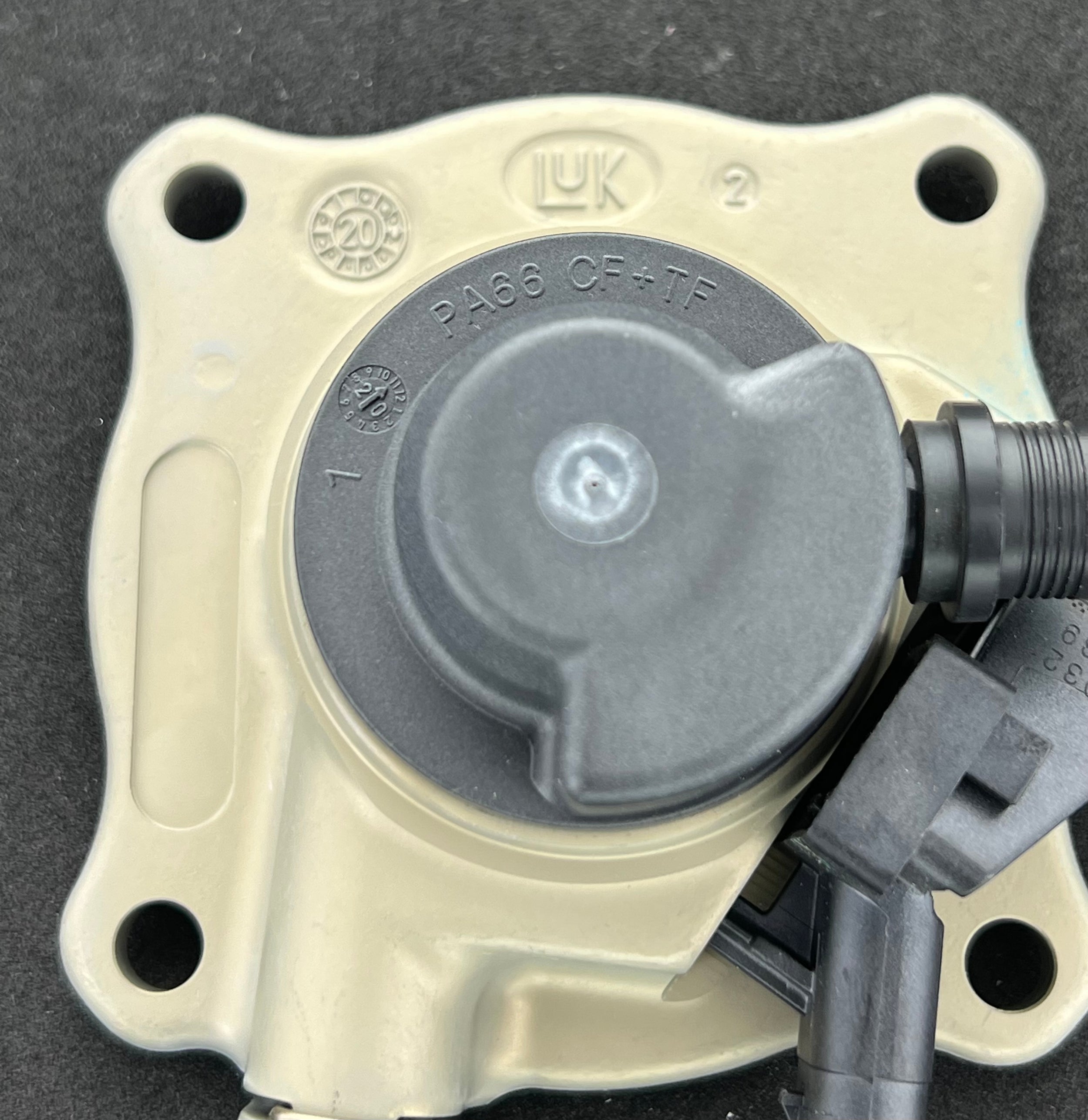 Dodge Dart clutch slave DDCT 68189110AA